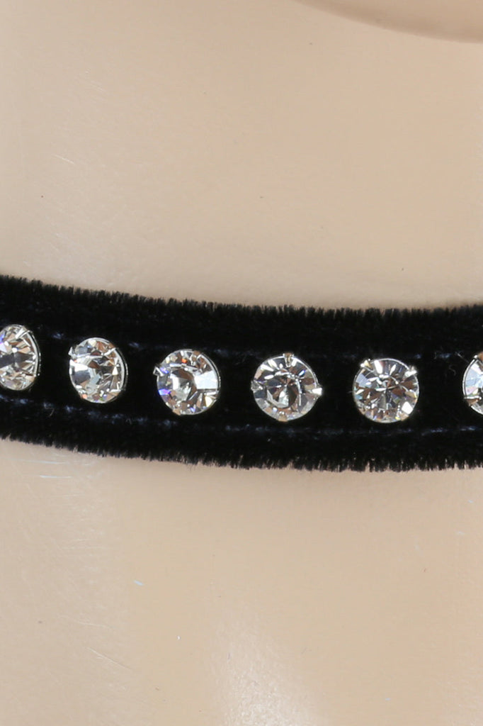 Shop this women's choker that features a black velvet choker with rhinestones